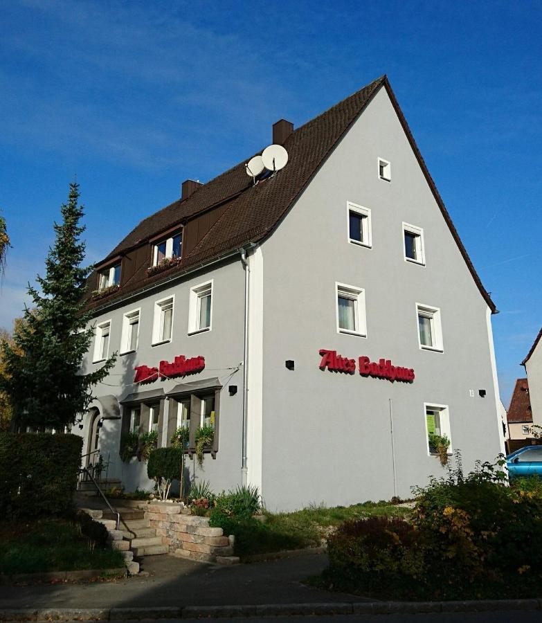 Pension Altes Backhaus Herzogenaurach Bagian luar foto